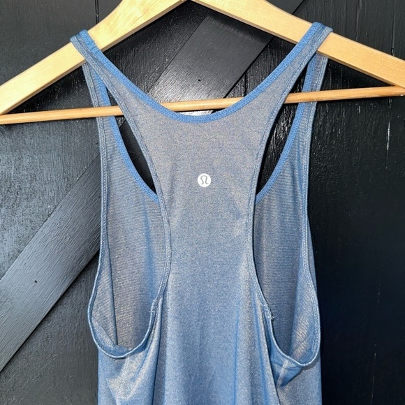 Lululemon What The Sport Singlet Iridescent Tank in Heathered Poseidon Gold Sz 2 - Picture 9 of 10